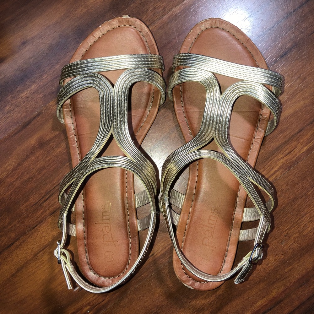 Gold Gladiator sandals LAST CALL 🚨 - Picture 1 of 6